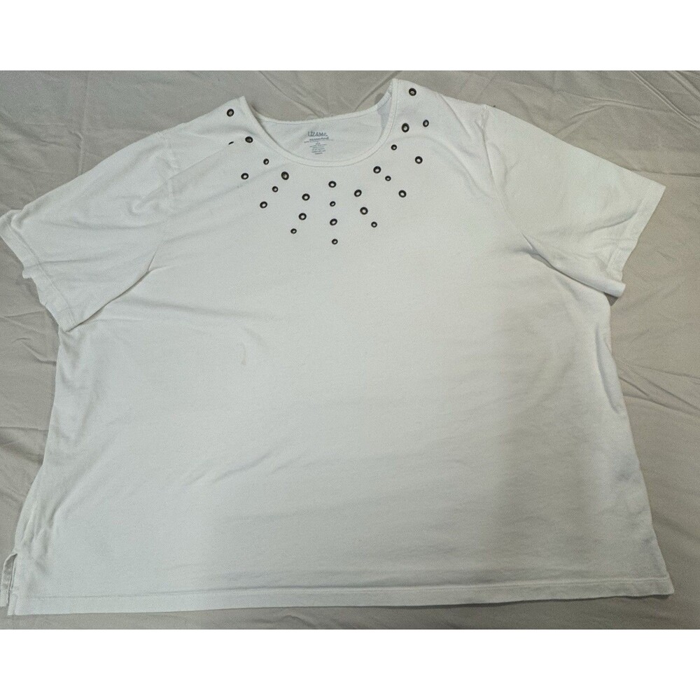Liz & Me Sport Women’s White Short Sleeve Shirt with Grommet Accents – Size 3X